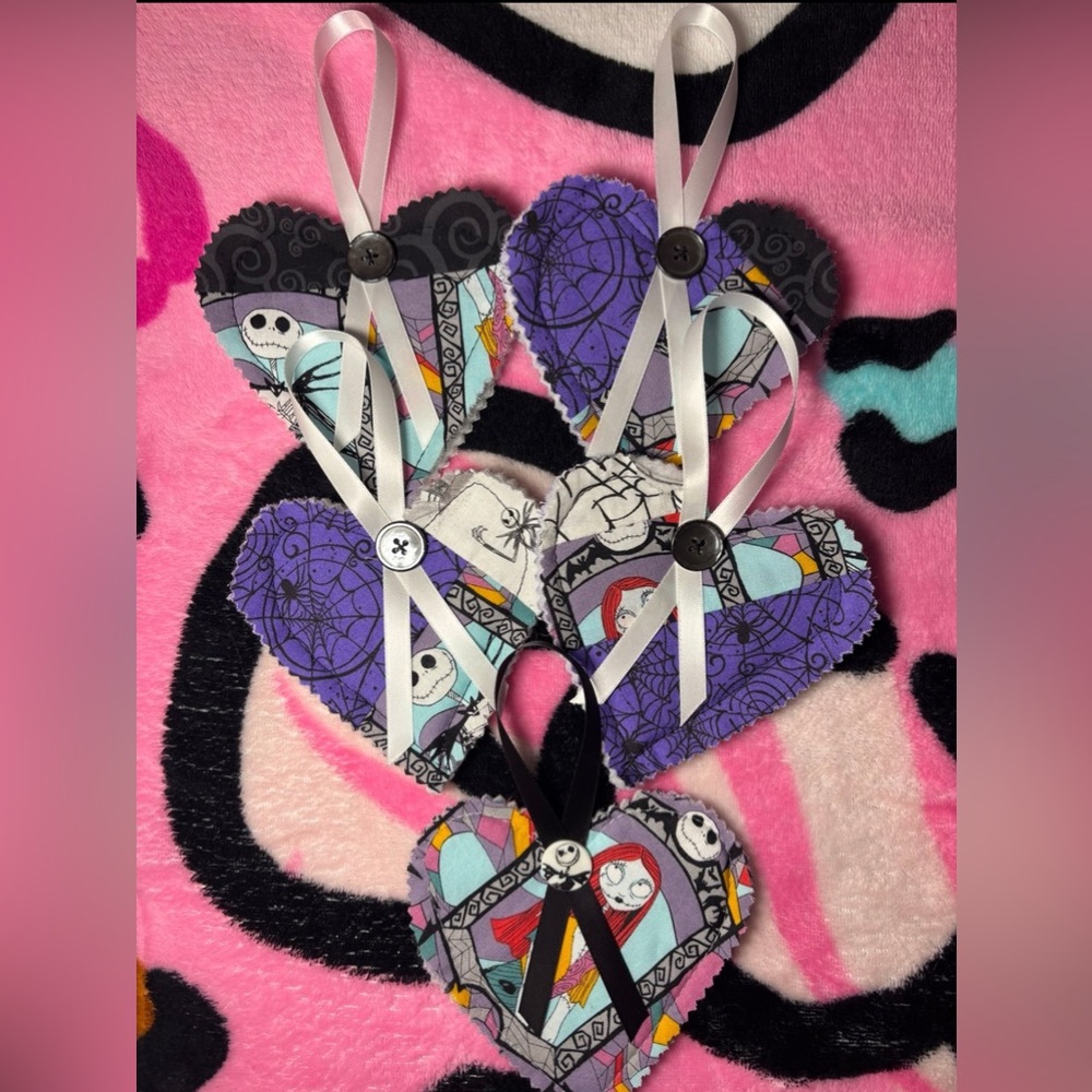 (5) Handmade Nightmare Before Christmas Hearts